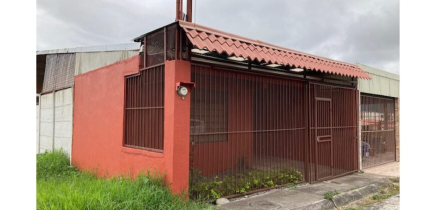 706 CASA EN AGUA CALIENTE CARTAGO