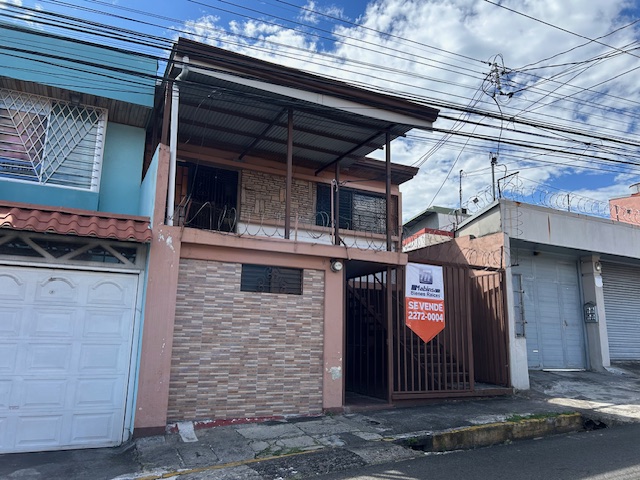 Casa en Alajuela centro – CA 743