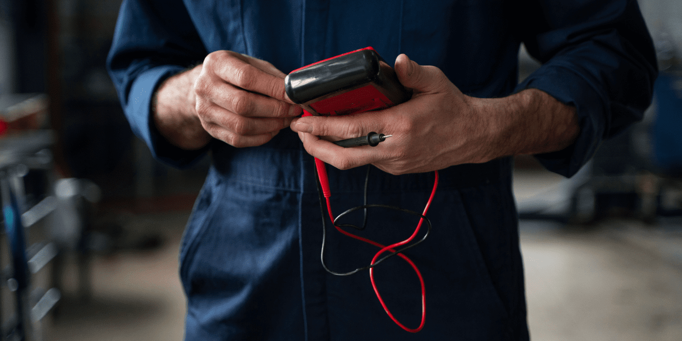 Técnico electromecánico de Mabinsa Costa Rica