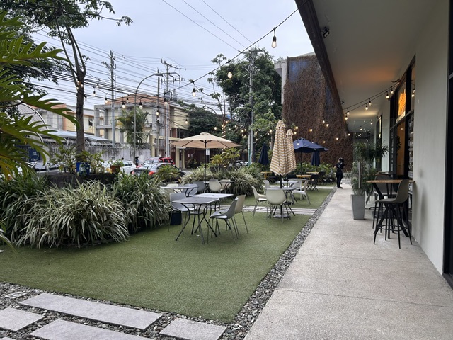 PI-52   LOCALES COMERCIALES EN BARRIO ESCALANTE