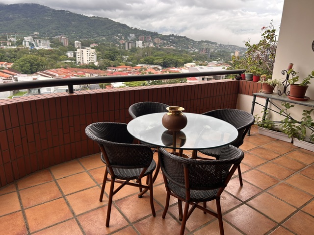🏡✨COE-244   CONDOMINIO HABITACIONAL EN TREJOS MONTEALEGRE,ESCAZU.