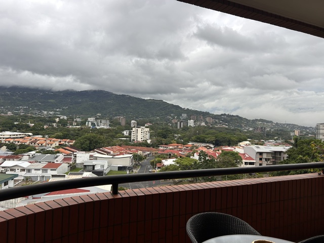 🏡✨COE-244   CONDOMINIO HABITACIONAL EN TREJOS MONTEALEGRE,ESCAZU.