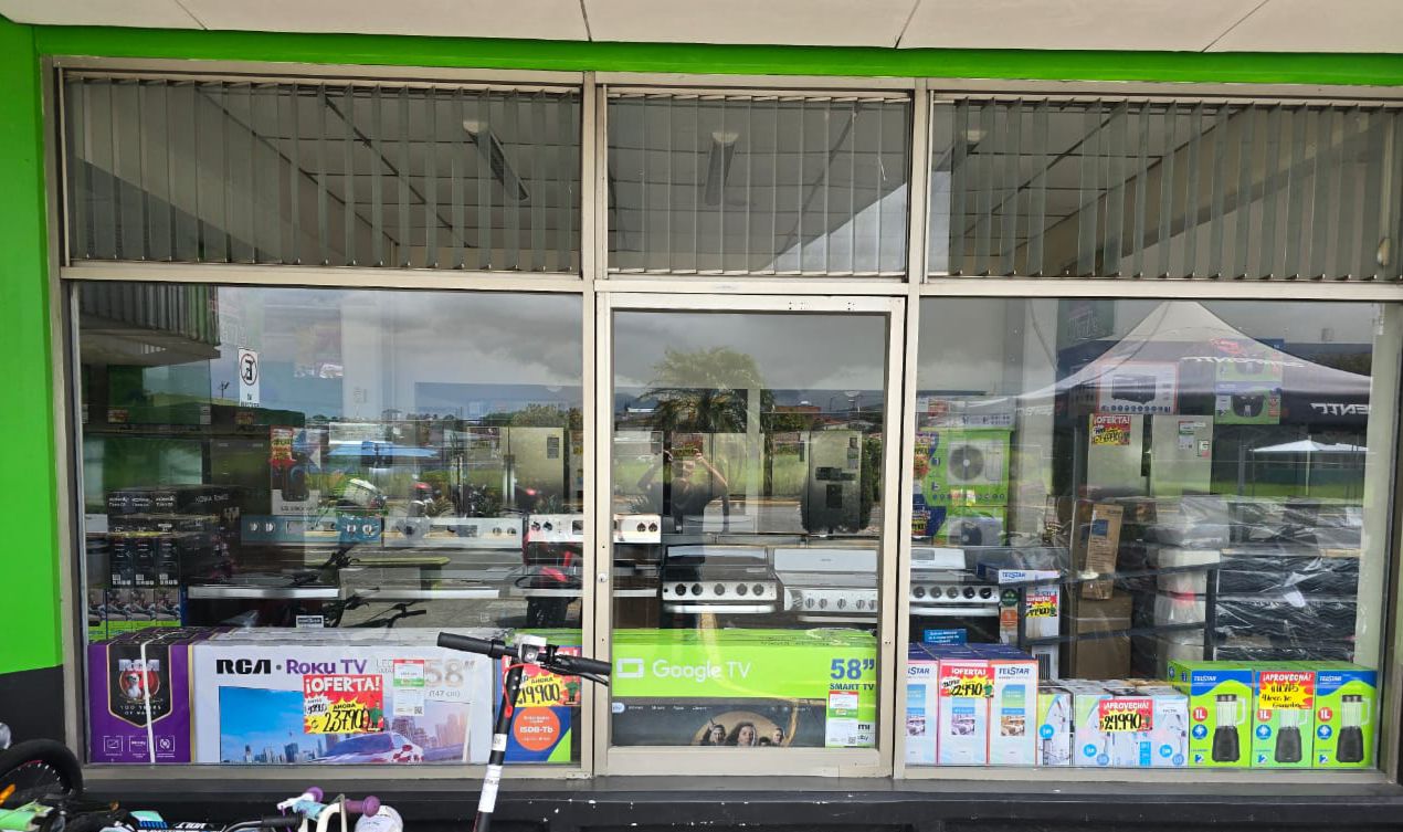 LOCA VERBENA #14 LCC-360 SE VENDE LOCALES – La Verbena, Alajuelita |