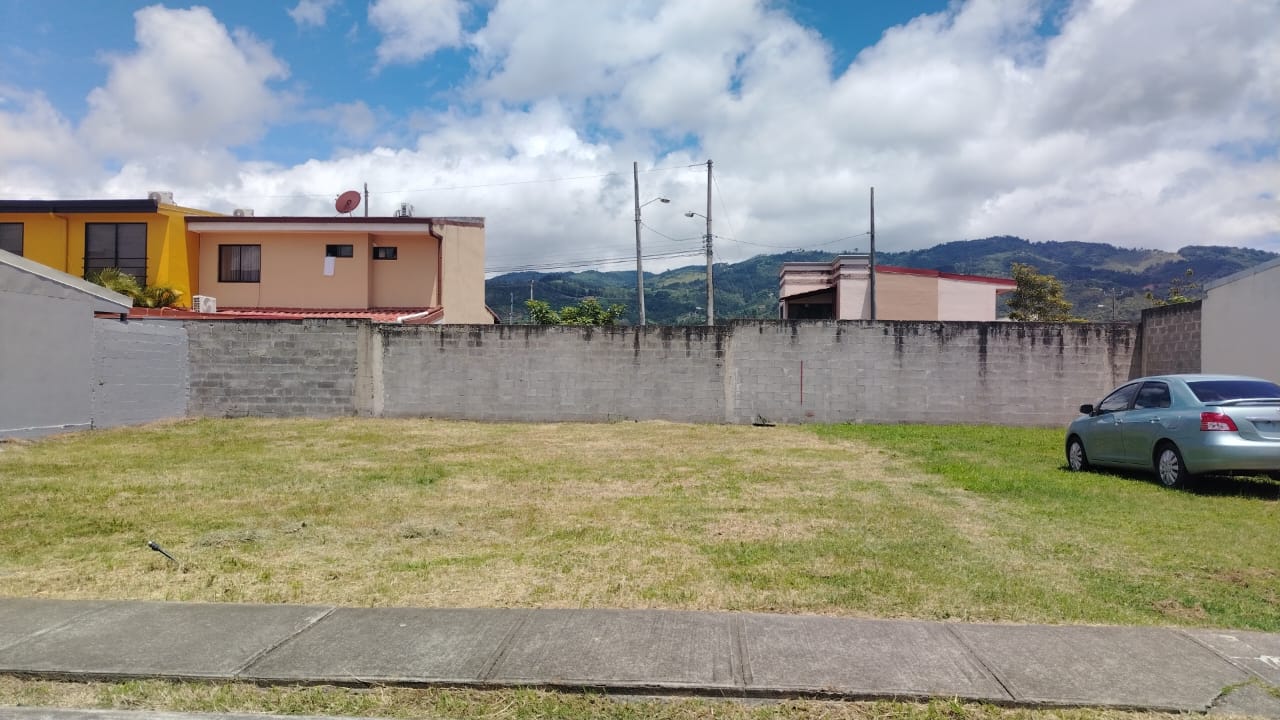 PHOTO-2026-07-15-12-31-45 🌄LHC-107 LOTE EN CONDOMINIO HABITACIONAL LA RUEDA, CARTAGO.