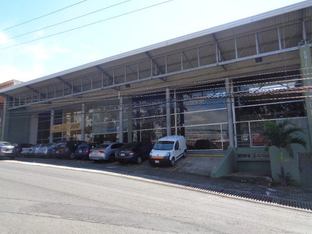 🏡 ED-193 EDIFICIO EN HEREDIA